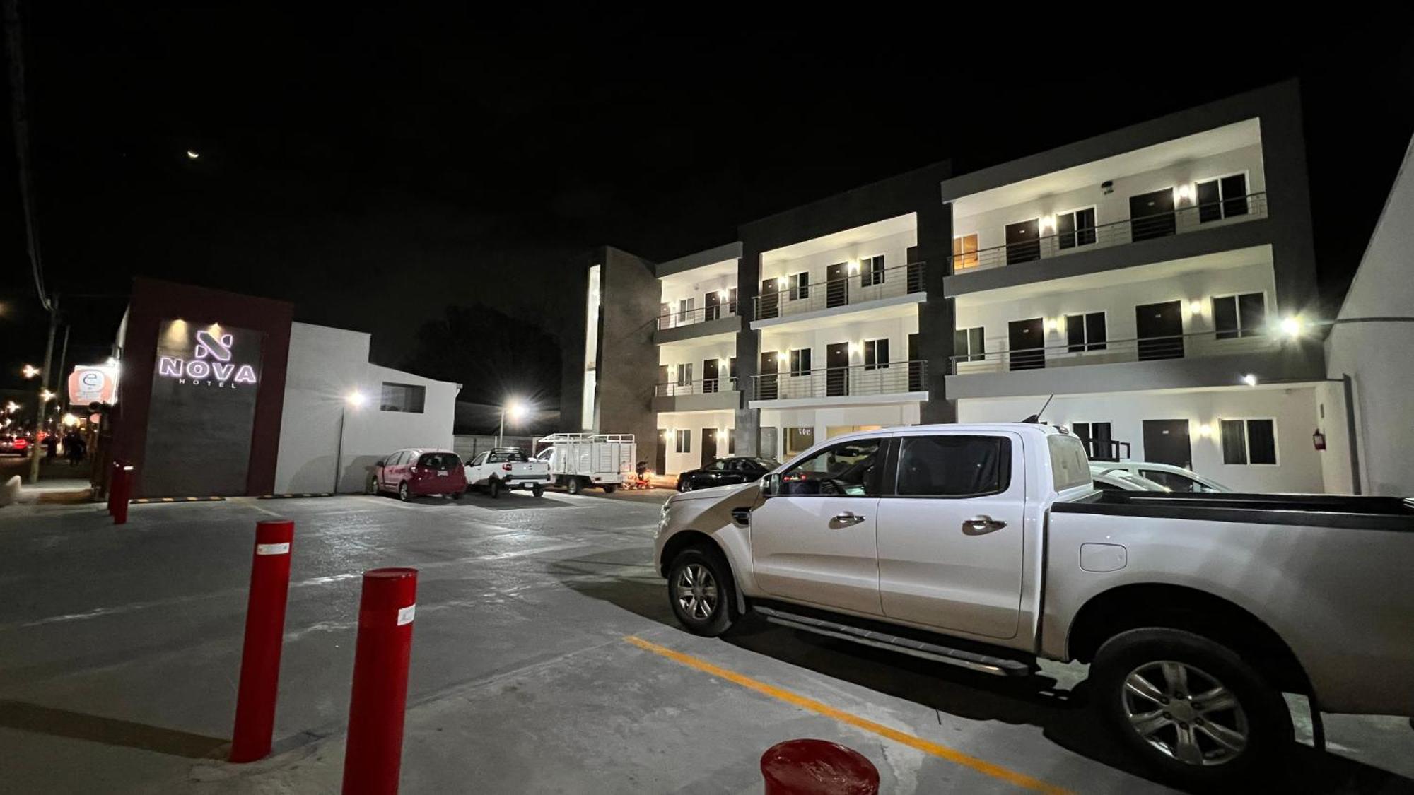 Nova Hotel Cadereyta Jiménez Εξωτερικό φωτογραφία