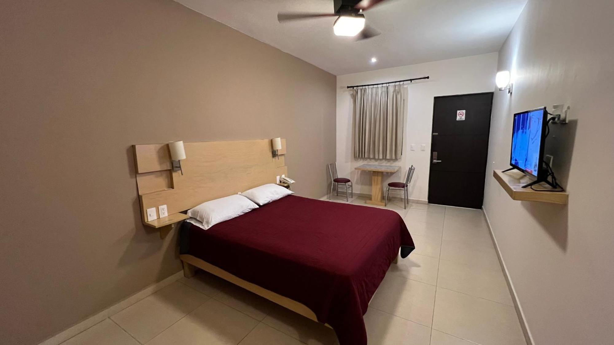 Nova Hotel Cadereyta Jiménez Εξωτερικό φωτογραφία
